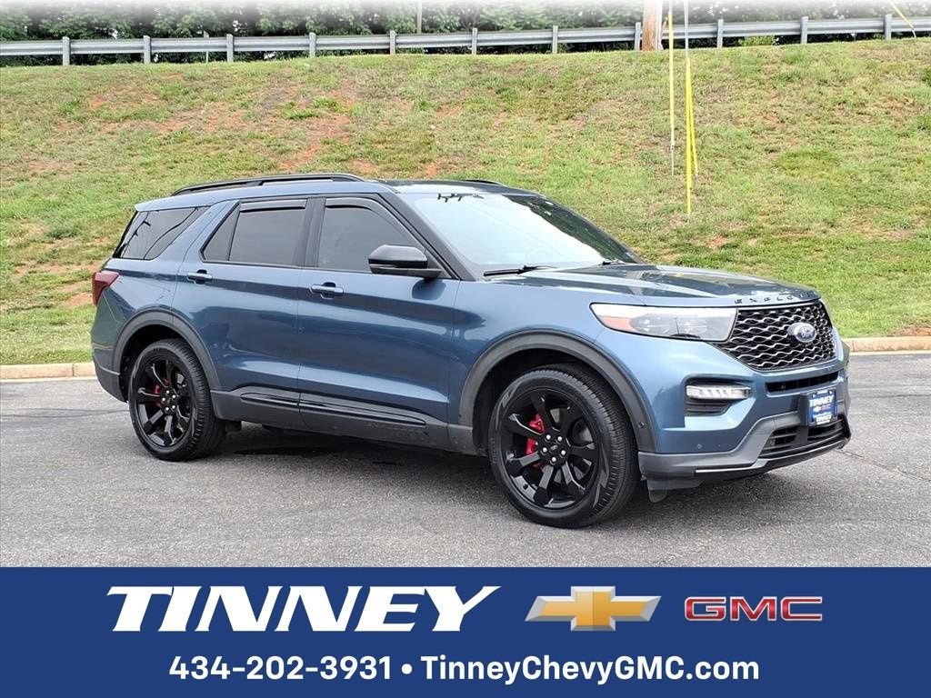 2020 Ford Explorer ST in Other — front three-quarter view